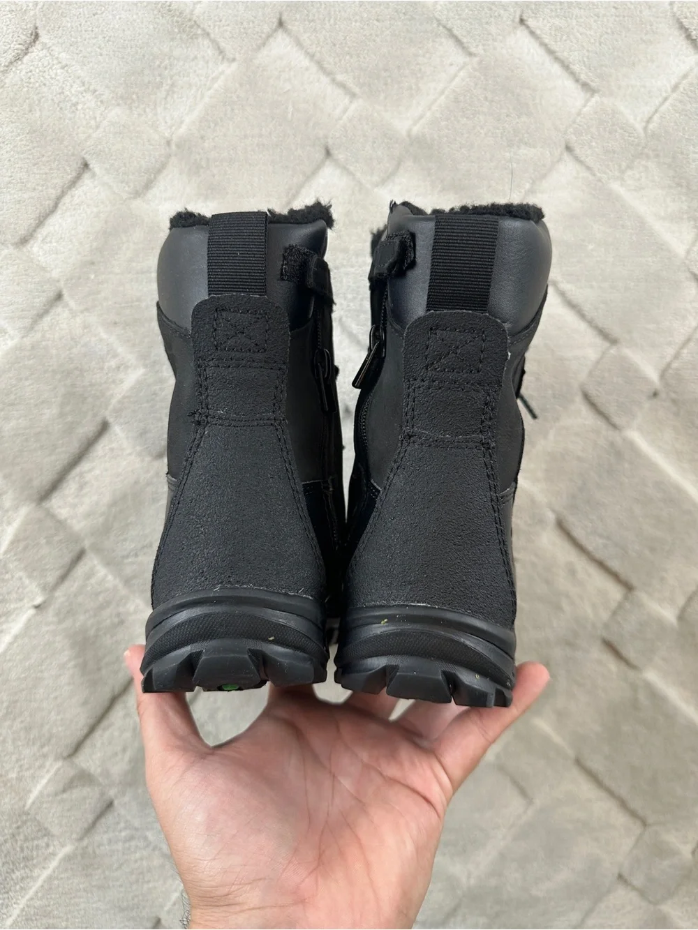 Timberland Chillberg Waterproof Boots Youth 12.5 Black Fur Lined